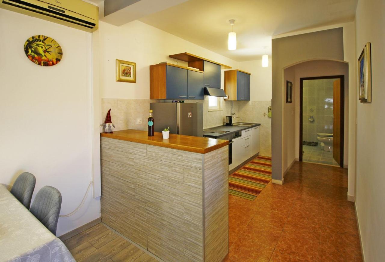 Apartment Marita Čilipi Exteriör bild